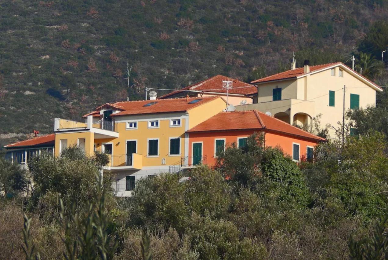 Ferienwohnung Casa Di Claudia Arnasco Exterior foto